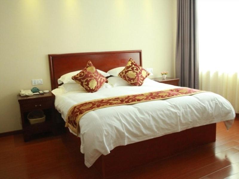 Greentree Inn Zhejiang Taizhou Linhai Passenger Transport Center Lamei Road Business Hotel エクステリア 写真