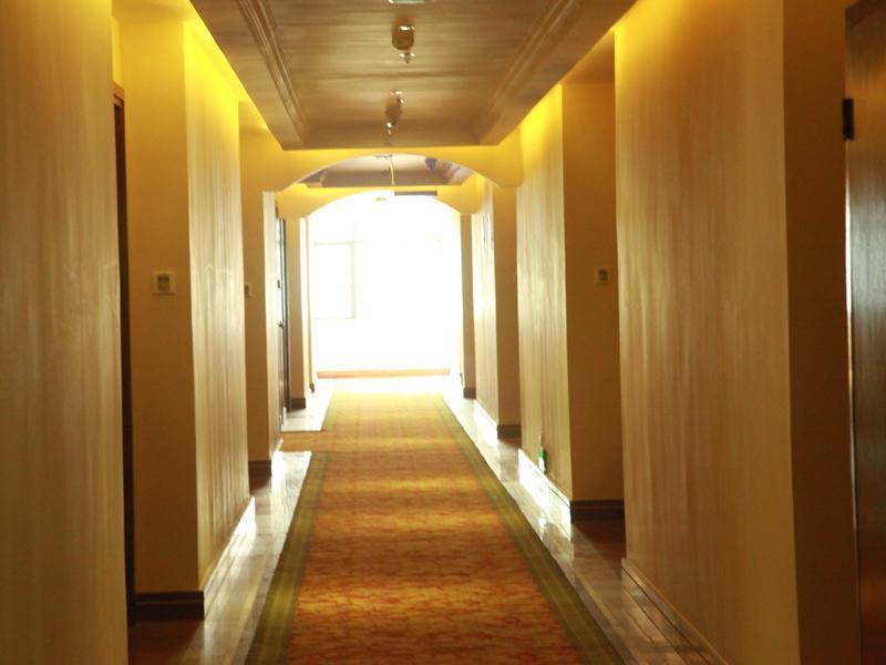 Greentree Inn Zhejiang Taizhou Linhai Passenger Transport Center Lamei Road Business Hotel エクステリア 写真